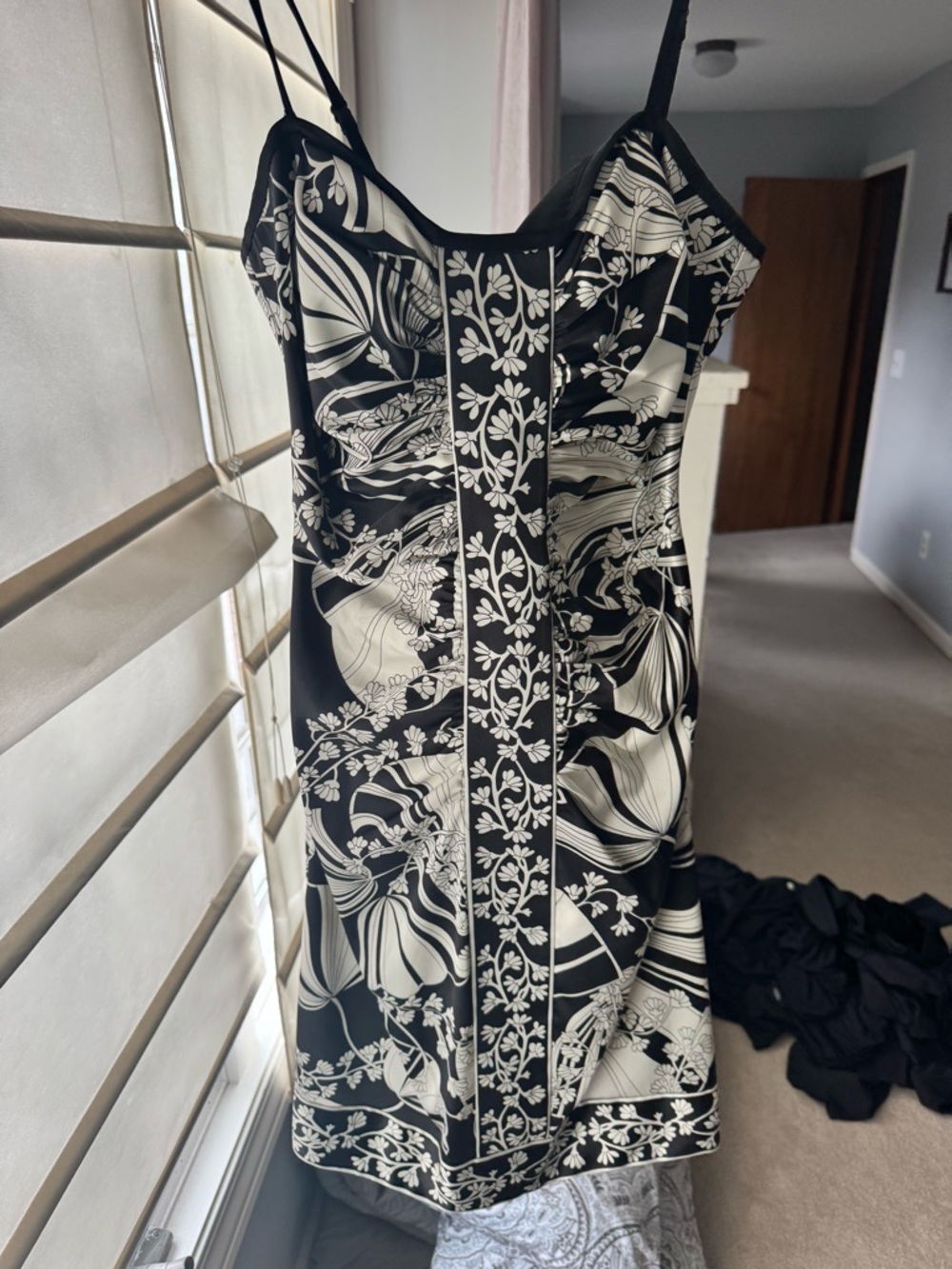Maggy London Black and Cream Floral-Panel Midi Dress